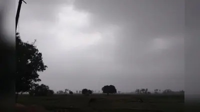 लखीसराय में आंधी-बारिश से बदला मौसम, लोगों को भीषण गर्मी और लू से मिली राहत
