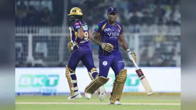 KKR की जीत से प्लेऑफ की उम्मीदें बरकरार, मुंबई इंडियंस को 4 विकेट से हराया