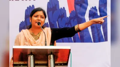 नंदीग्राम से उत्तरपाड़ा तक मीनाक्षी मुखर्जी का सफर, विरोधी के घर घुसकर लिया ‘उपहार’, दिलचस्प है किस्सा