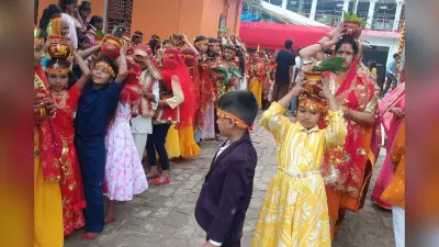 मुंगेर में रामधाम महावीर स्थान में गूंजा राम नाम, कलश यात्रा में उमड़ी महिलाओं की भारी भीड़