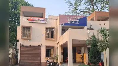 Muzaffarpur: फर्नीचर की आड़ में शराब तस्करी, मैजिक से 54 कार्टन में 510 लीटर शराब बरामद