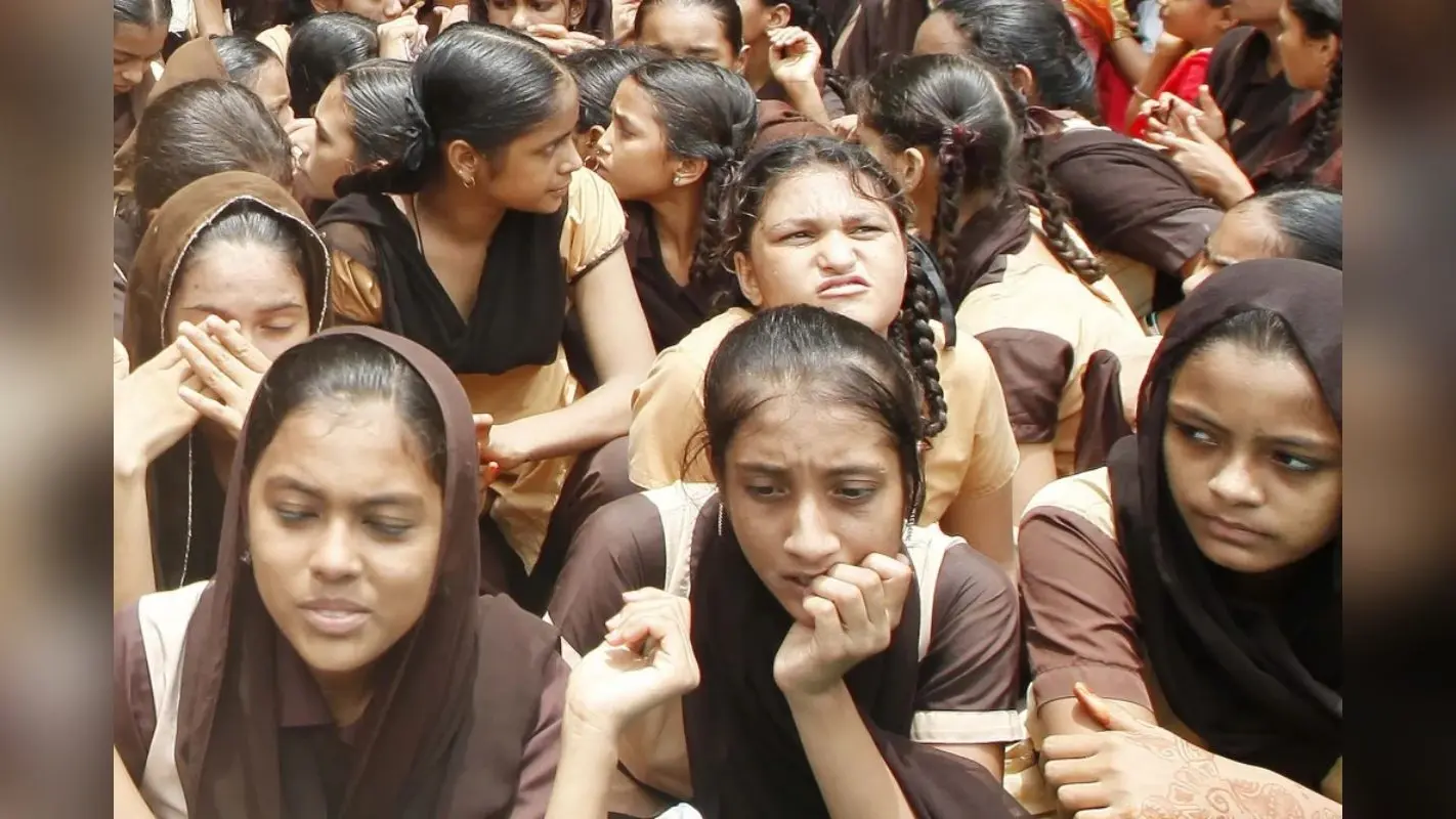 नालंदा में अल्पसंख्यक छात्रवृत्ति योजनाएं एक साल से बंद पड़ी हैं, हजारों छात्रों की पढ़ाई पर संकट