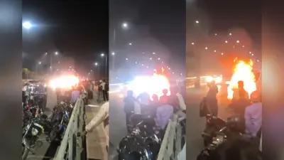 मरीन ड्राइव पर जलकर खाक हुई BMW कार, आग की लपटें देख सहमे लोग, टला बड़ा हादसा