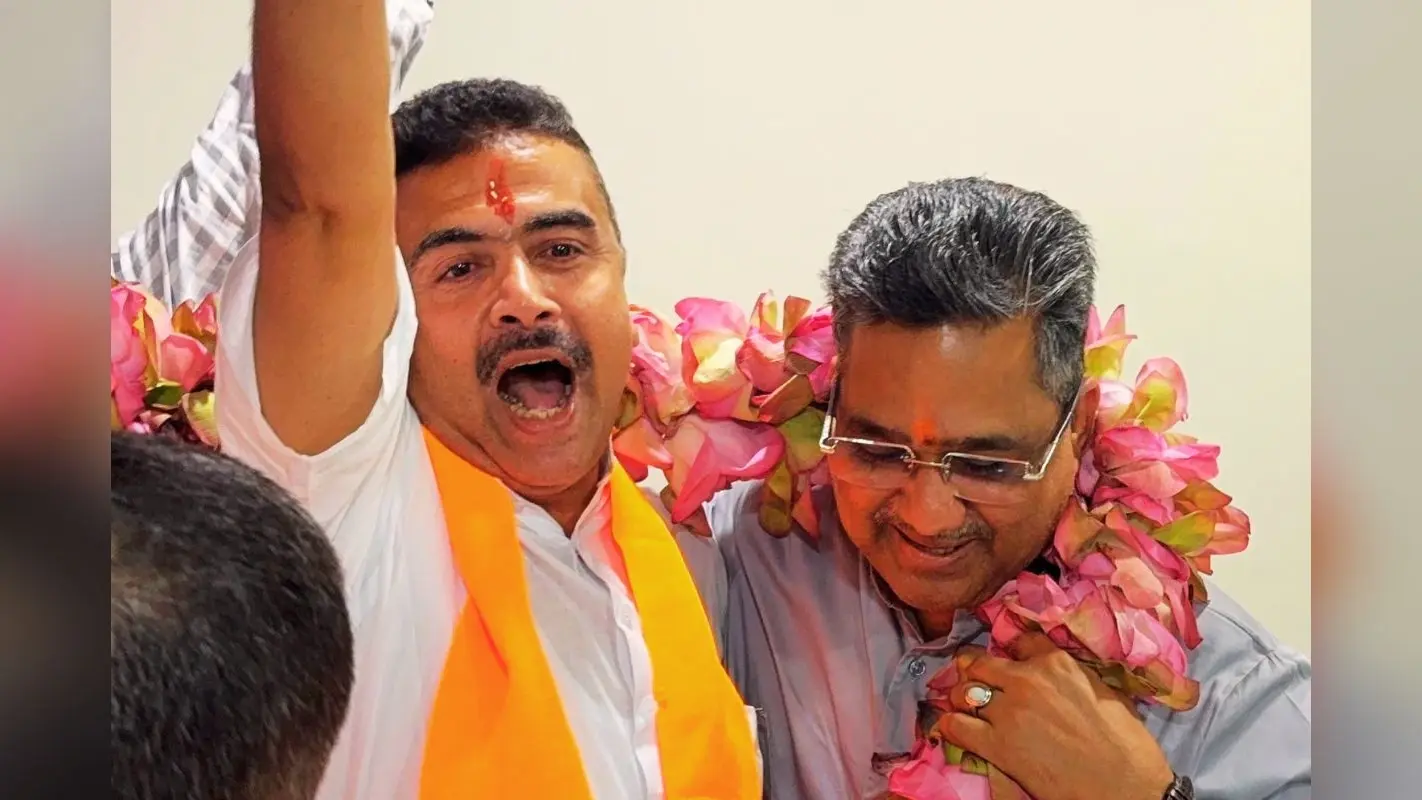 शुभेंदु अधिकारी ने कैसे ममता बनर्जी को हराकर पूरे बंगाल को कर दिया भगवामय, पढ़ें जायंट किलर के उदय की पूरी कहानी