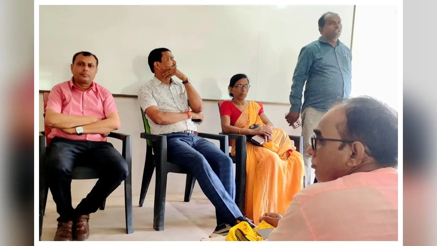 Samastipur: समस्तीपुर में शिक्षक संघ की बैठक, लंबित समस्याओं पर हुई चर्चा