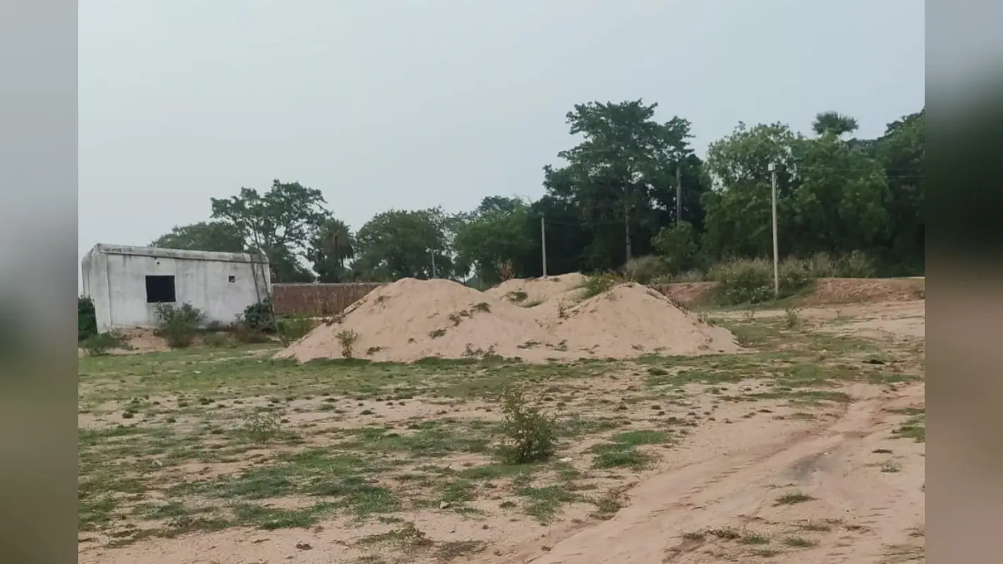 झारखंड में बालू को लेकर बड़ा खेल, स्टॉक यार्ड में बालू ही नहीं तो नीलामी का टेंडर कैसे निकाला