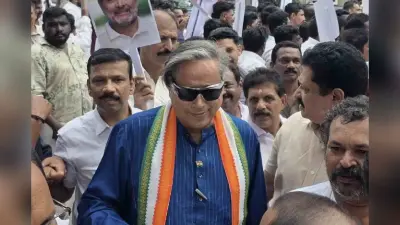 Video: कांग्रेस सांसद शशि थरूर ने की पीएम मोदी और अमित शाह की तारीफ