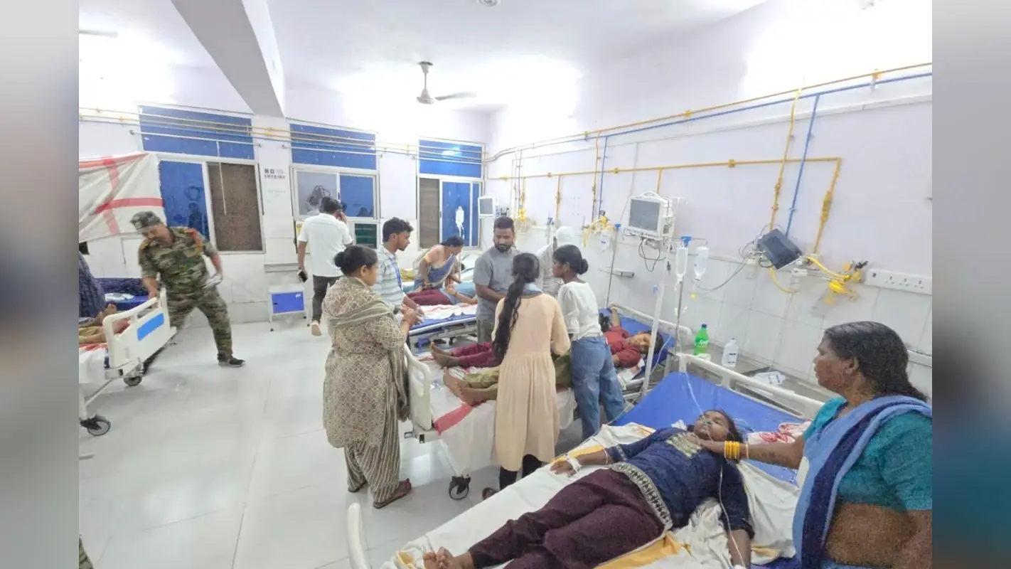 शेखपुरा लोदीपुर कस्तूरबा विद्यालय की 25 छात्राएं बेहोस, सदर अस्पताल मे हुई भर्ती