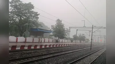 सीवान में सुबह सुबह बदला मौसम का मिजाज, तेज आंधी के साथ शुरु हुई झमाझम बारिश