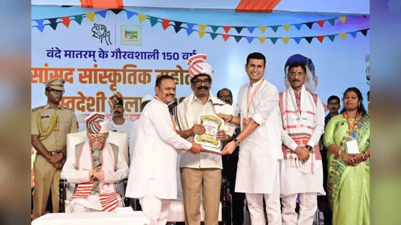 स्वदेशी मेला स्थानीय कारीगरों को अपनी प्रतिभा दिखाने का सशक्त मंच देता है: हेमंत सोरेन