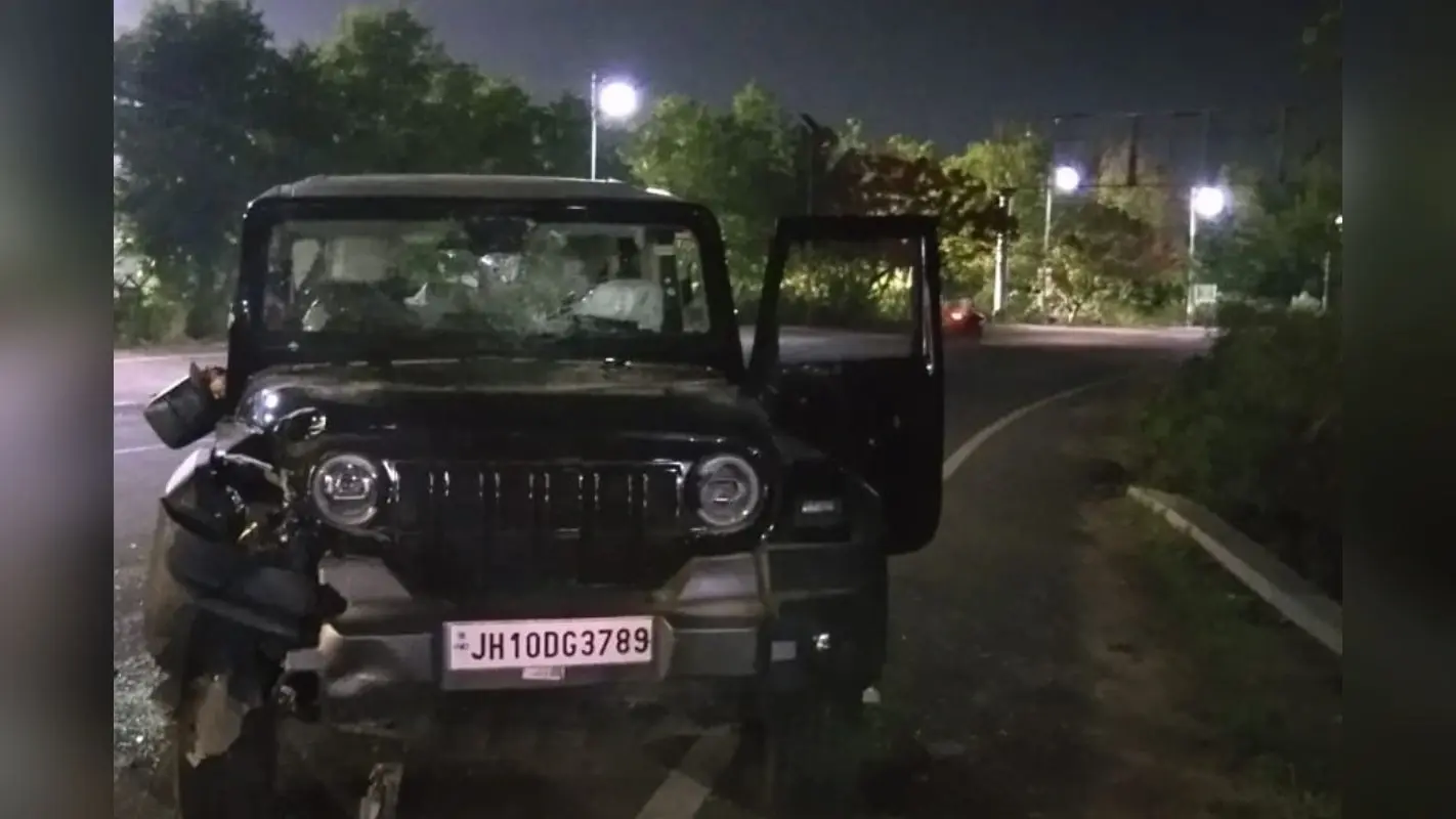 देवघर: एम्स से ड्यूटी कर लौट रहे गार्ड को तेज रफ्तार गाड़ी ने मारी टक्कर, इलाज के दौरान मौत