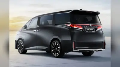 अमीर खरीदारों की पहली पसंद बन रही टोयोटा की ये लग्जरी हाइब्रिड MPV, बिक्री पहुंची 5,000 के पार
