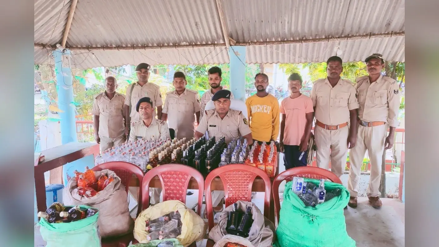 फणीश्वरनाथ रेणु वरिष्ठ रेल संस्थान की नयी समिति की पहली बैठक: ग्रीष्मावकाश में होगी चित्रकला प्रतियोगिता, राजस्व बढ़ाने के लिए चलेगा विशेष सदस्यता अभियान