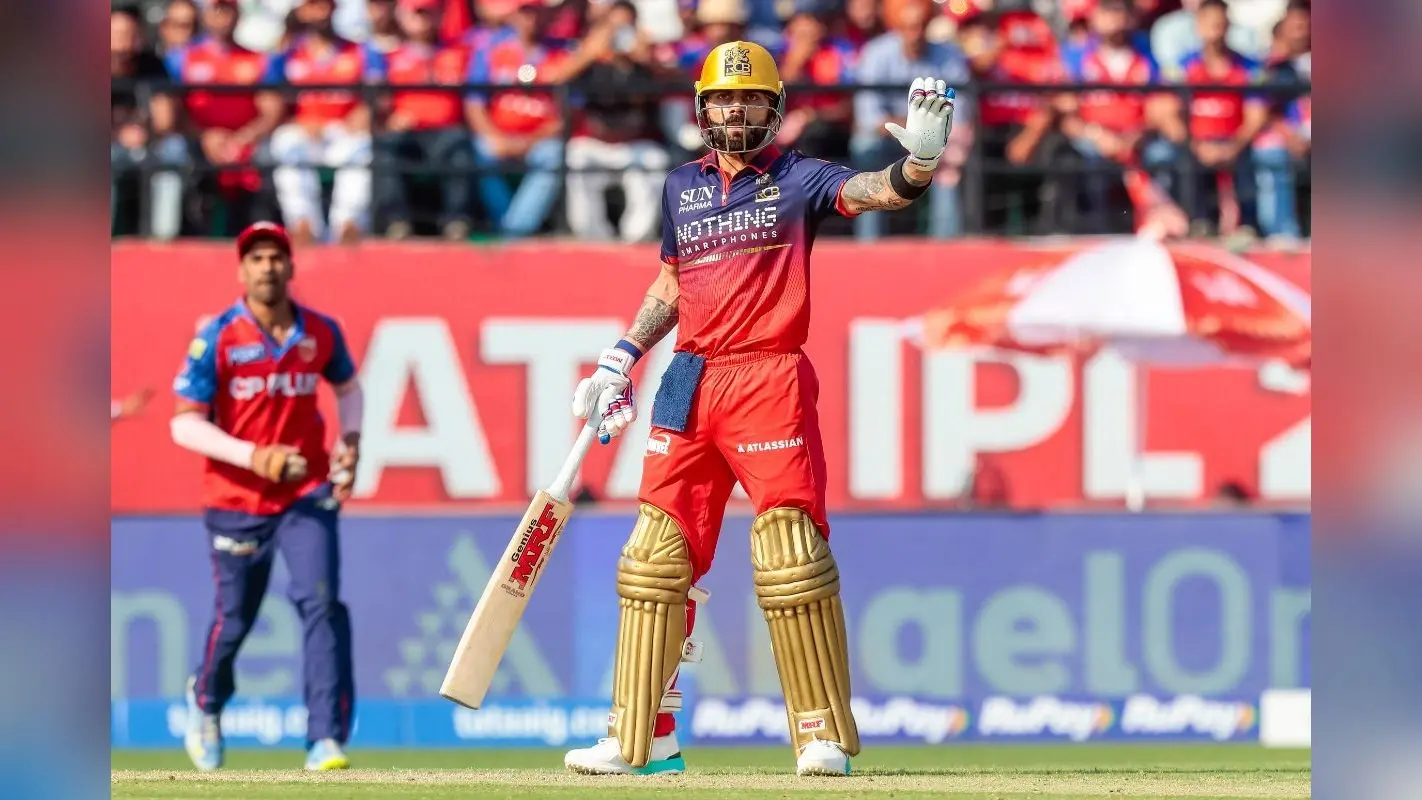 IPL में विराट कोहली का रिकॉर्ड तोड़ प्रदर्शन, 9वीं बार 500 रन पूरे करने वाले पहले खिलाड़ी