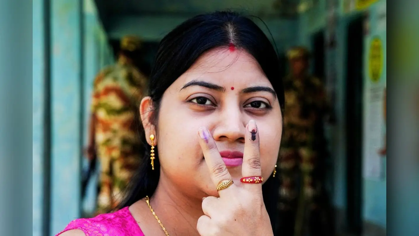 बंगाल में काउंटिंग से पहले खलबली, 15 बूथों पर री-पोलिंग के बीच इलेक्शन कमीशन ने 242 नये ऑब्जर्वर तैनात किये