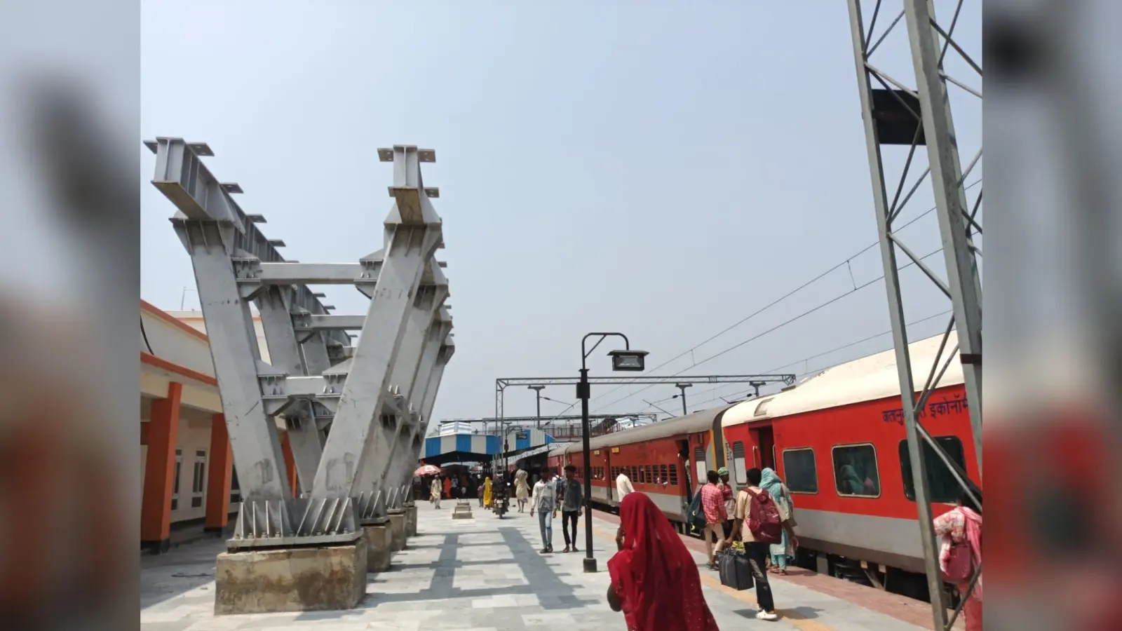 सिमरी बख्तियारपुर रूट पर 20 मई को 4 घंटे ट्रेन परिचालन बाधित, फुट ओवरब्रिज निर्माण के लिए लिया जाएगा ब्लॉक