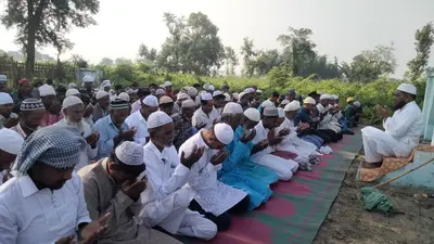 पिपरा में शांतिपूर्ण माहौल में अदा हुई नमाज