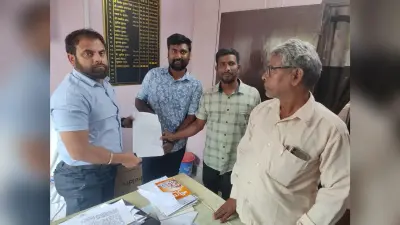 राजस्व कर्मचारियों की हड़ताल खत्म, तीन माह बाद अंचल कार्यालय में लौटी रौनक
