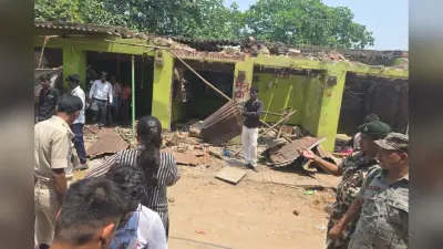 आरा में प्रशासन की बड़ी कार्रवाई: बुलडोजर एक्शन से खाली हुई सड़क,अतिक्रमणकारियों में मचा हड़कंप