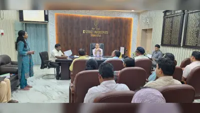 मिशन शक्ति की योजनाओं को लेकर डीएम ने की समीक्षा बैठक, महिला सशक्तिकरण पर दिया जोर