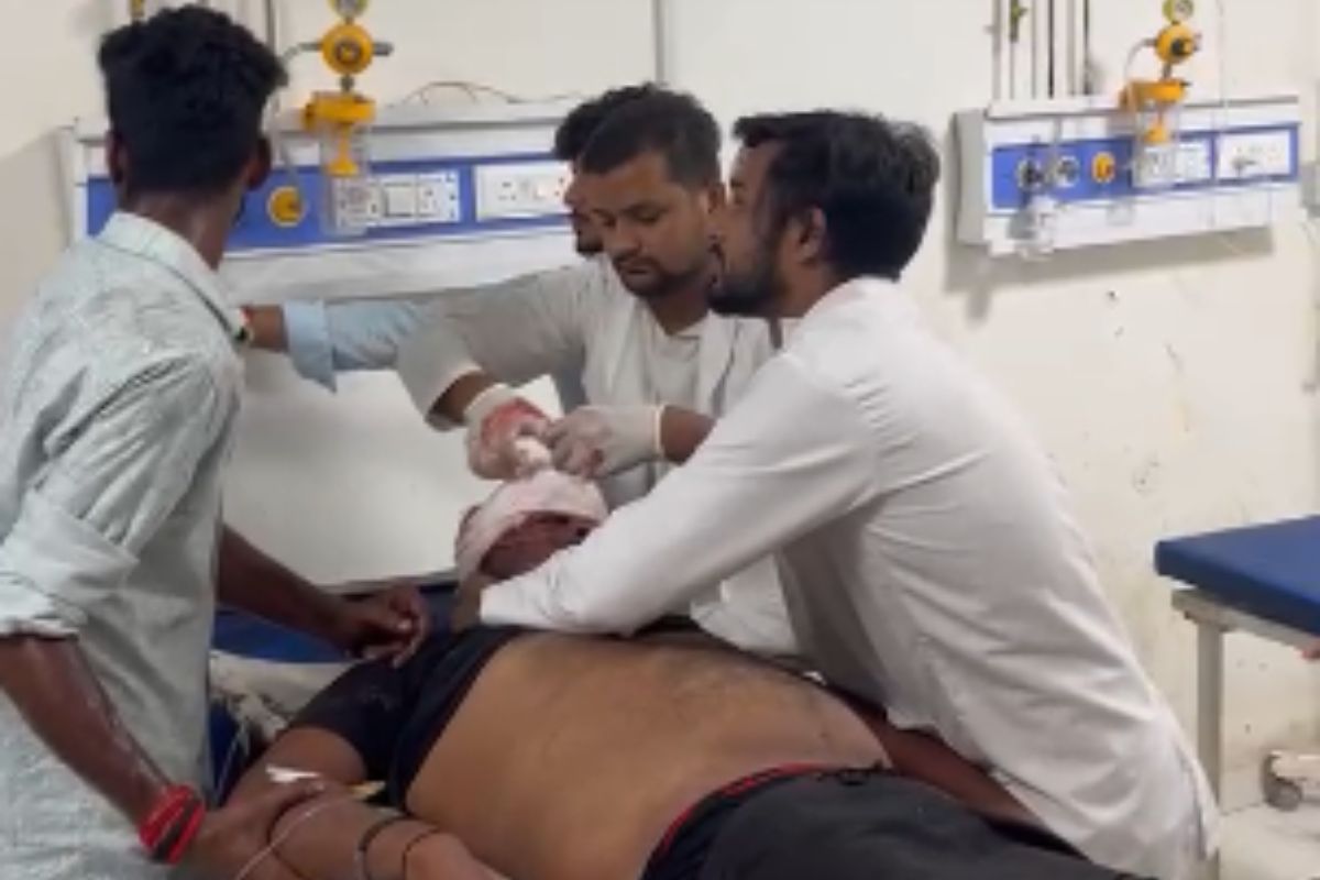 Siwan News: नौतन युवक हत्याकांड में 8 नामजद सहित 18 पर केस दर्ज, आरोपियों की तलाश में ताबड़तोड़ छापेमारी