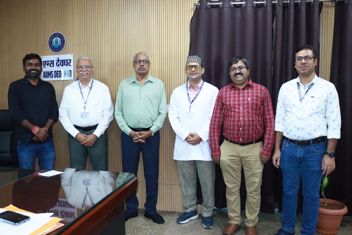 Deoghar: बड़ी उपलब्धि, दुनिया के टॉप वैज्ञानिकों में एम्स देवघर के नौ फैकल्टी शामिल