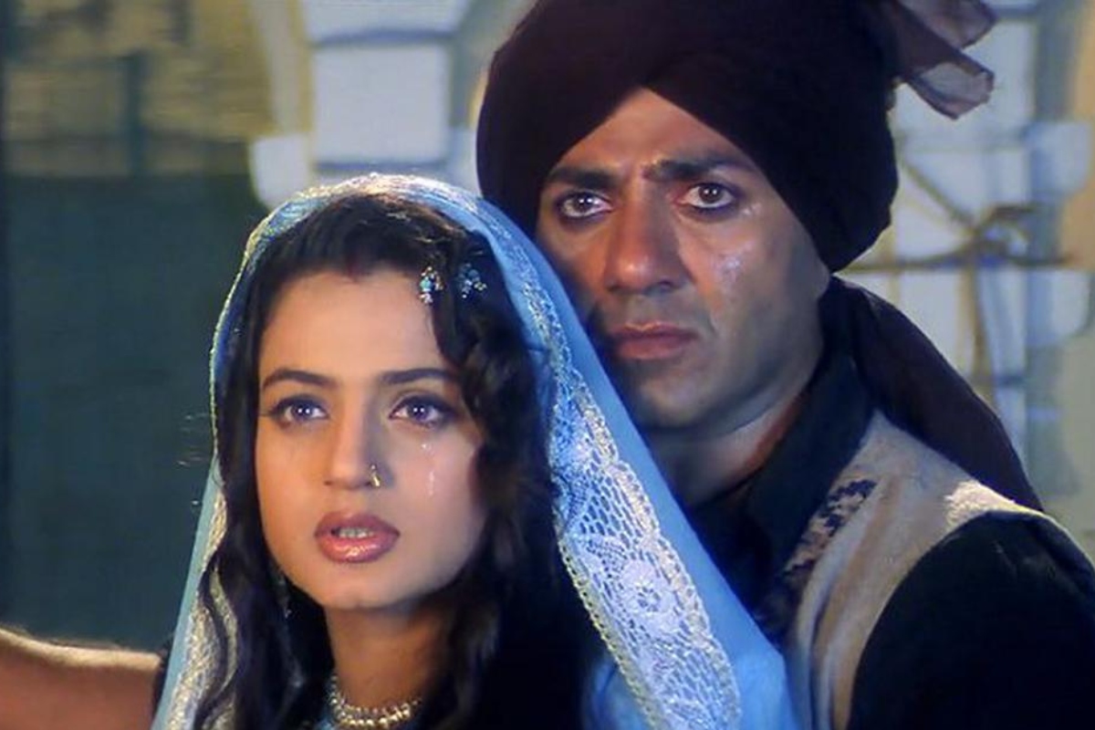 Ameesha Patel Shivering Shooting With Amrish Puri In Gadar