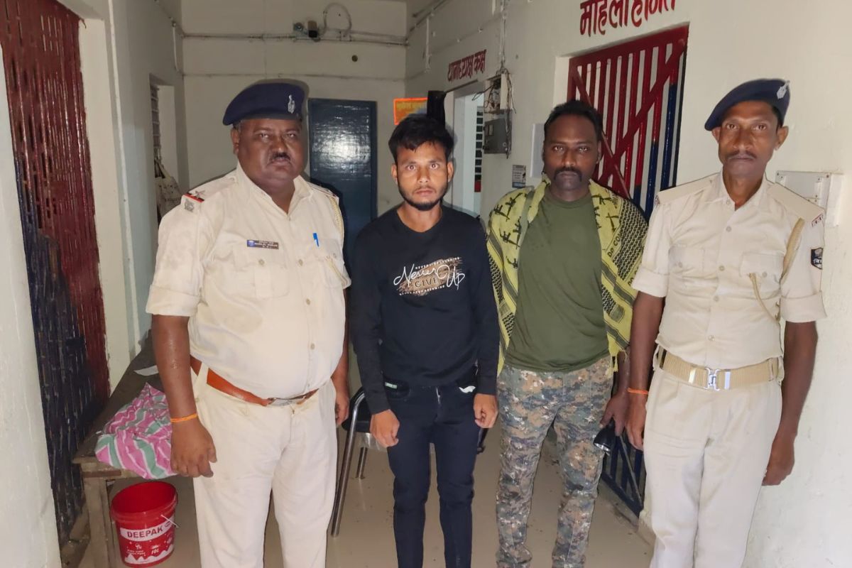 अररिया में घूरना पुलिस को मिली बड़ी सफलता, शराब मामले का फरार आरोपी गिरफ्तार