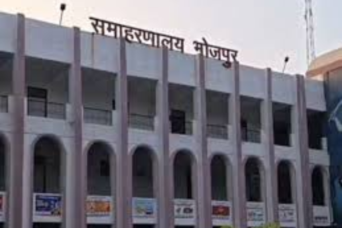 आरा में समाहरणालय बना बाइक चोरों का ‘सेफ जोन’, एक हफ्ते में उड़ी 6 मोटरसाइकिलें, कर्मियों में आक्रोश