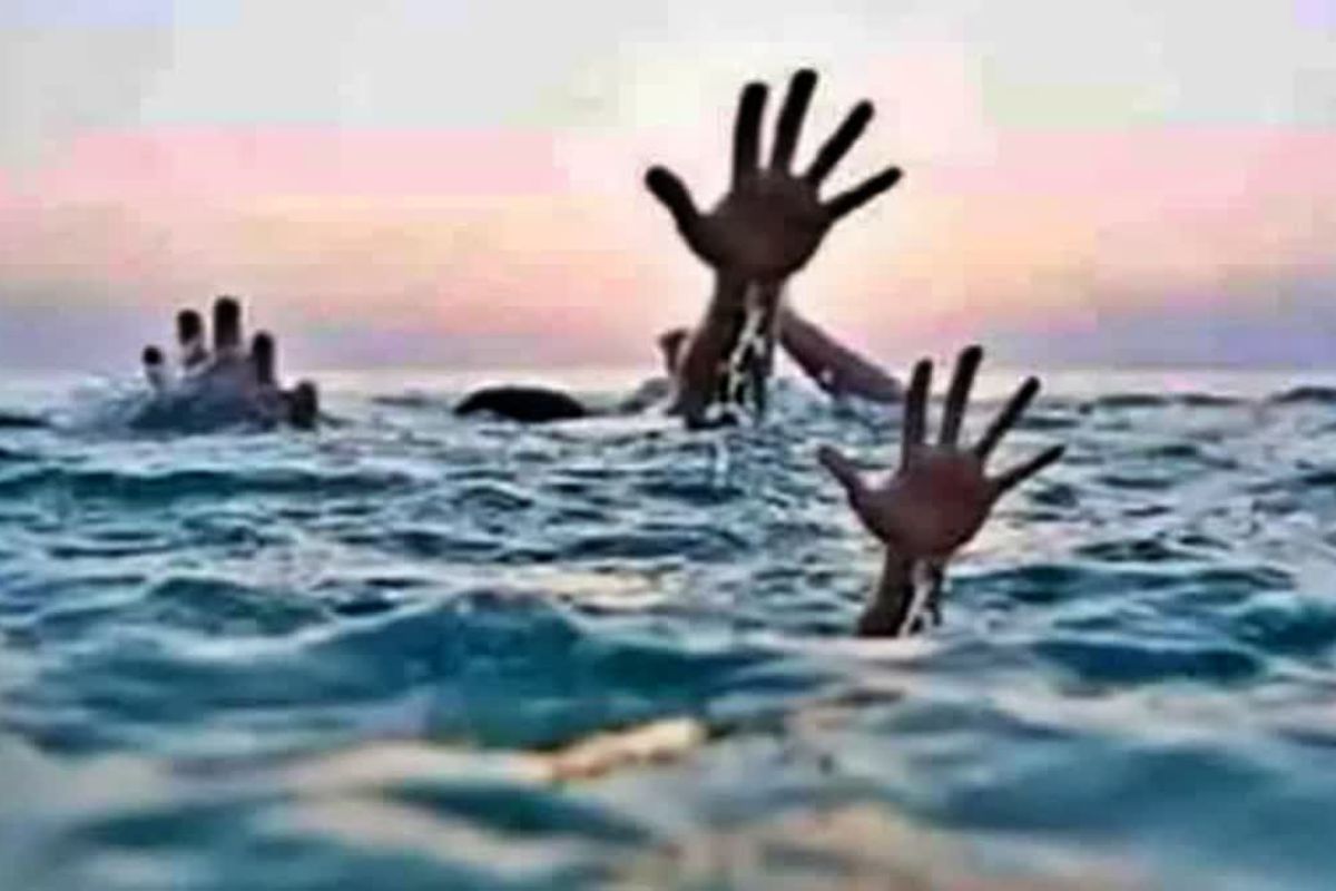 अयोध्या के नदी में डूब गए एक ही परिवार की 5 महिलाएं, 3 की मौत, दो युवतियों की तलाश में जुटी रेस्क्यू टीम