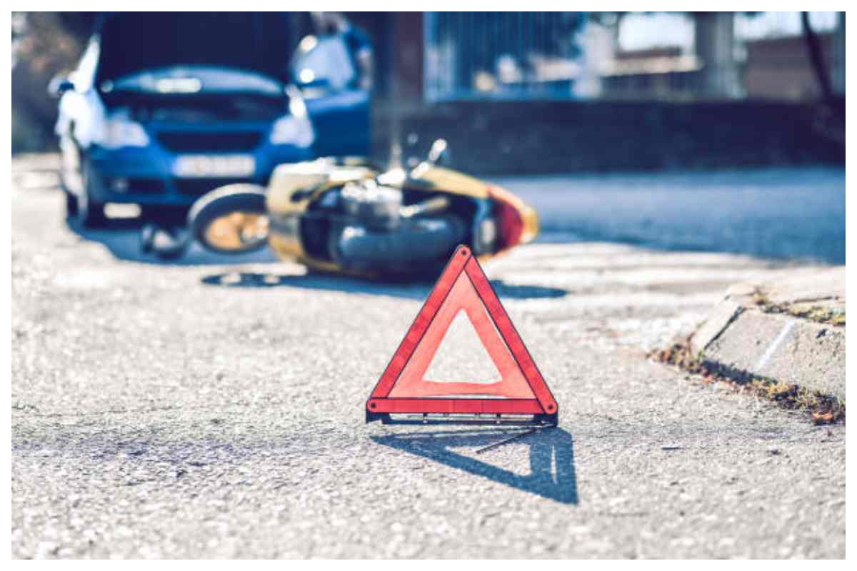 बारात की खुशियां मातम में बदलीं, बेतिया-मोतिहारी हाईवे पर भीषण सड़क हादसा, दो की मौत