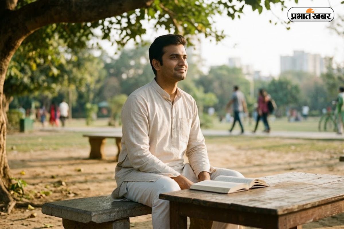 जीवन में खुश रहना है? गीता के ये 8 उपदेश हर मुश्किल को करेंगे आसान