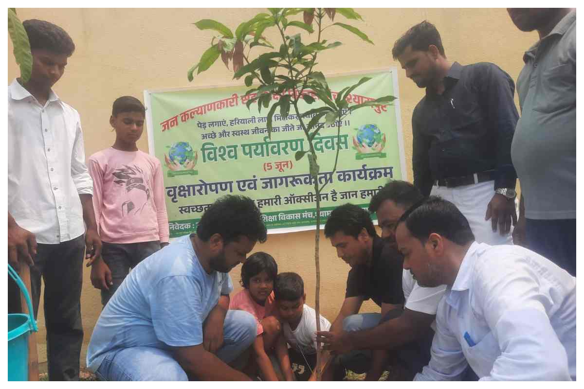 दरभंगा: अलीनगर में वन विभाग और सामाजिक संस्थाओं ने मिलकर चलाया हरित अभियान, पर्यावरण बचाने का दिया संदेश