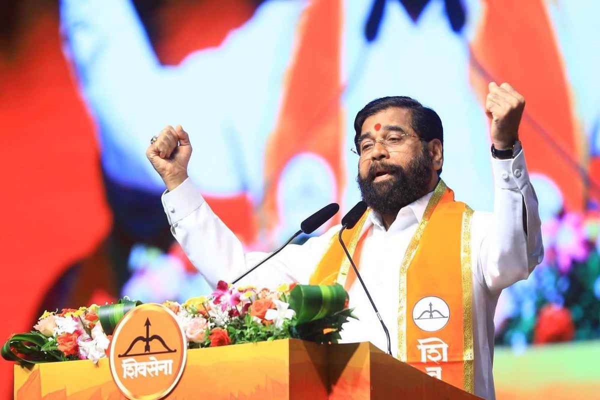Shiv Sena Crisis: ठाकरे पर शिंदे का तंज- भेड़िया बाघ की खाल ओढ़ ले, तो भी बाघ नहीं बन सकता