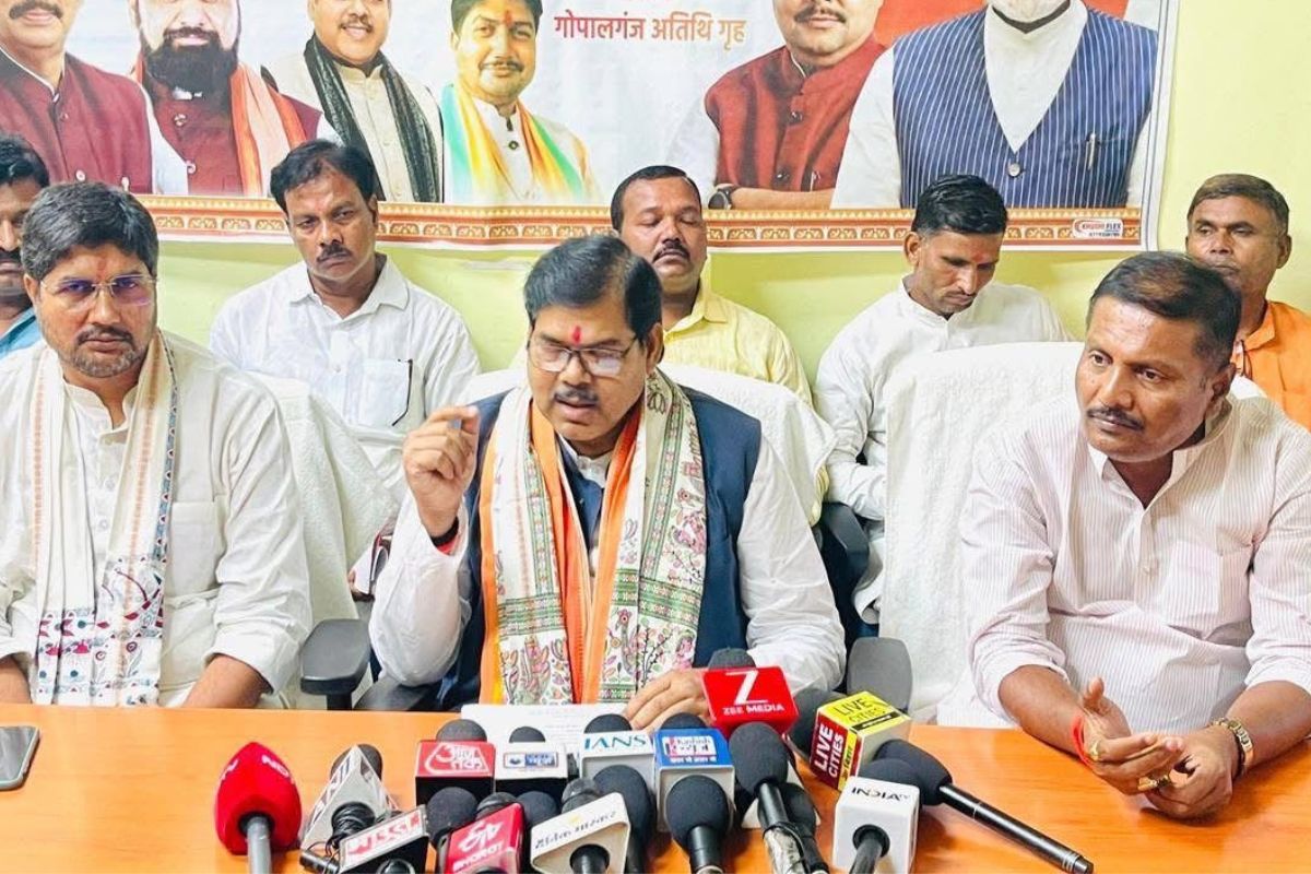 12 साल का हिसाब! गोपालगंज में भाजपा की प्रेस वार्ता, जानिए ‘विकसित भारत’ को लेकर क्या कहा
