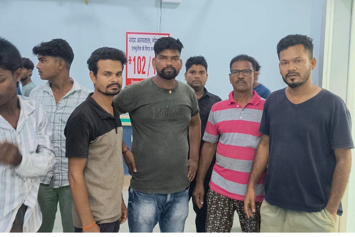 गोपालगंज में शॉर्ट सर्किट से लगी आग में किराना दुकानदार की मौत, परिजनों ने अस्पताल पर इलाज में लापरवाही का लगाया आरोप