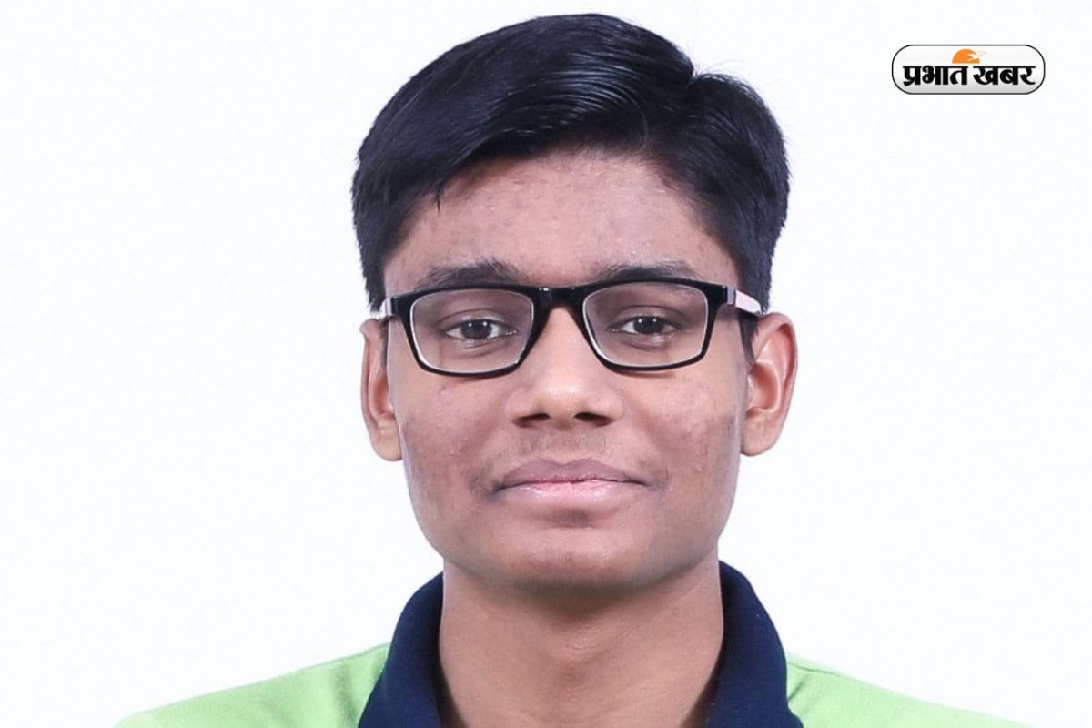 JEE Advanced 2026: बिहार के शुभम कुमार ने रचा इतिहास, बने ऑल इंडिया टॉपर