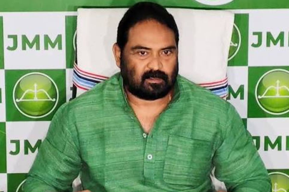 वोटर लिस्ट सुधार: JMM ने चुनाव आयोग से की घर-घर गणना के वक्त ही दस्तावेज लेने की मांग, बताई ये वजह