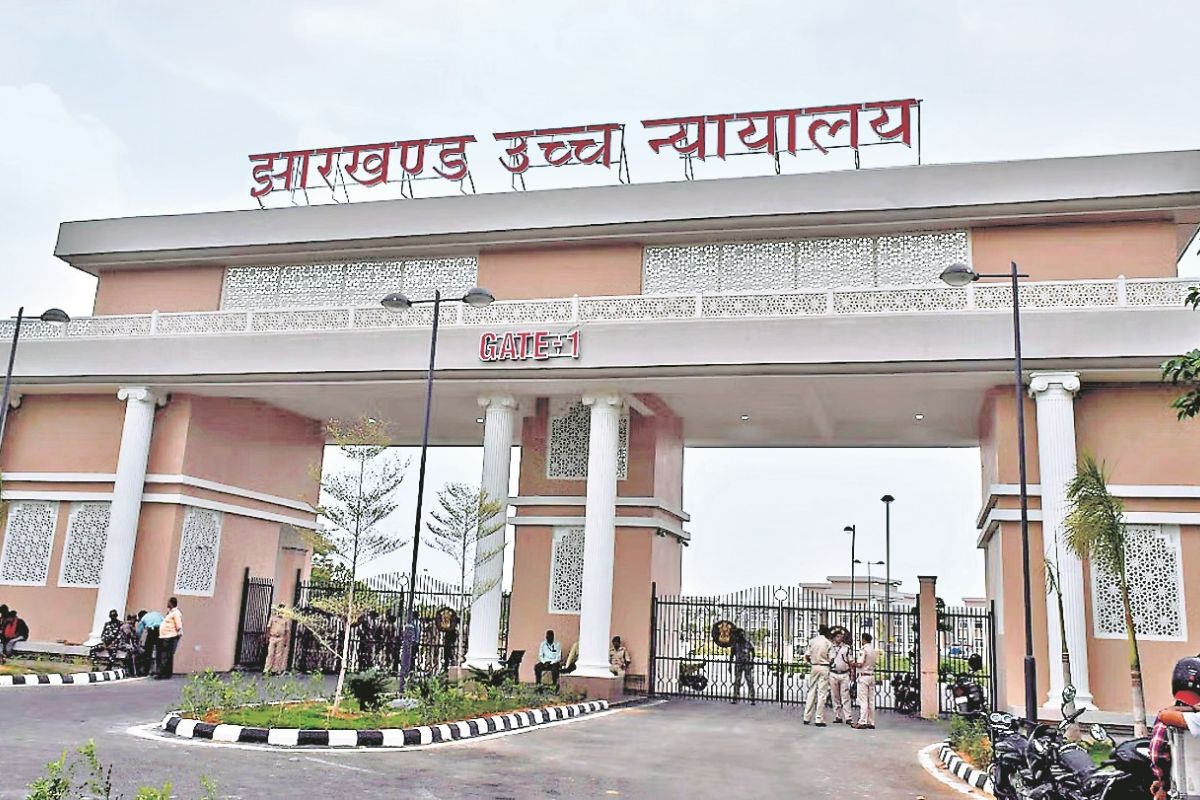 चाईबासा ब्लड बैंक कांड: 5 बच्चों को संक्रमित खून चढ़ाने के आरोपी डॉक्टरों को झारखंड हाईकोर्ट से राहत