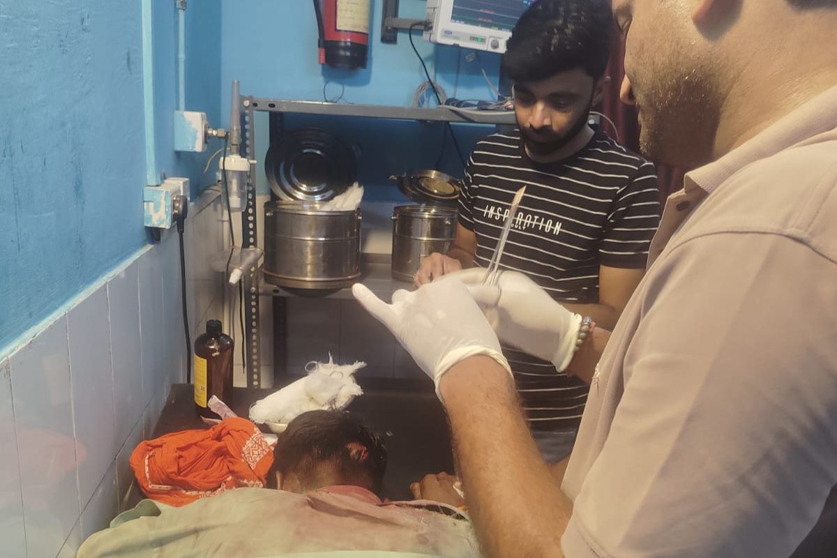 खगड़िया में जमीन विवाद में दो पक्षों के बीच खूनी झड़प, आधा दर्जन लोग घायल, तीन रेफर