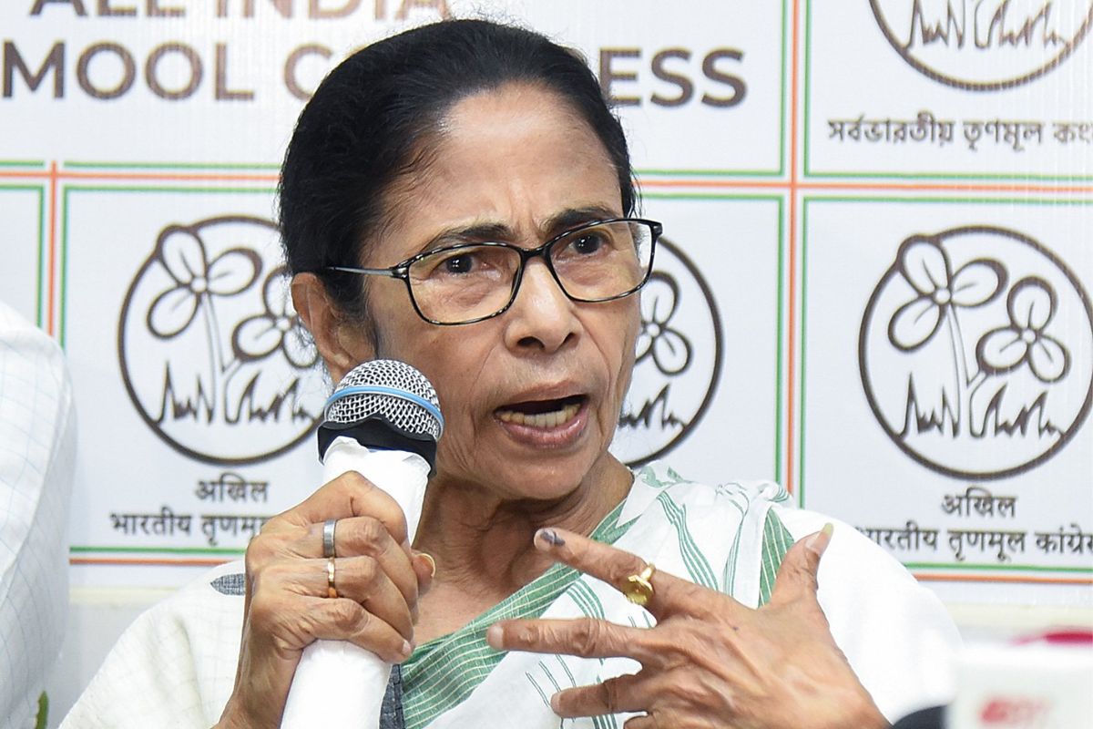 ममता बनर्जी का बड़ा दावा: बांग्लादेश में हुई हत्या पर गृह मंत्री ने करवाया फोन; मामला दबाने को कहा