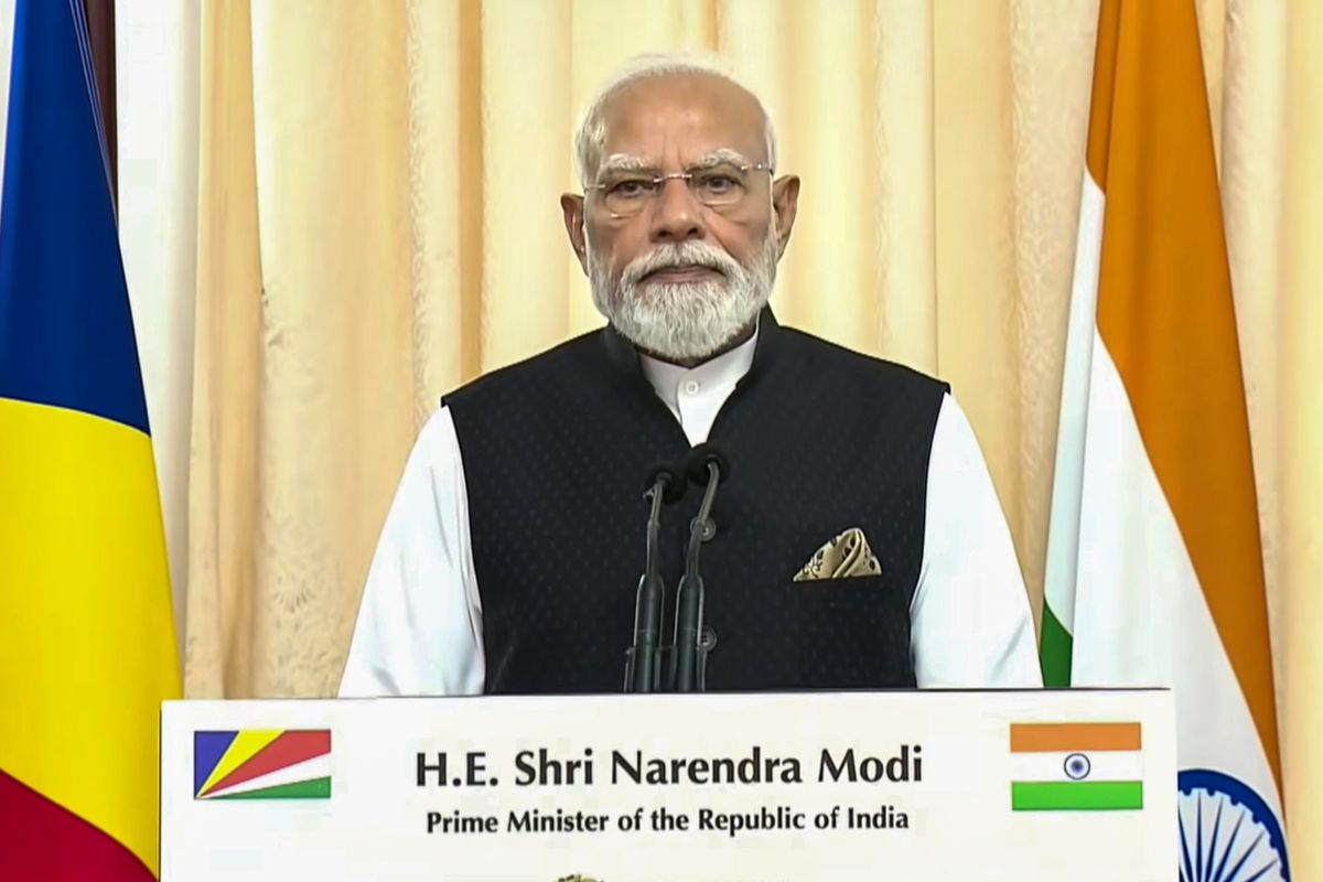 सेशेल्स से पीएम मोदी का संदेश: हिंद महासागर में सुरक्षा के साथ आर्थिक प्रगति भी जरूरी