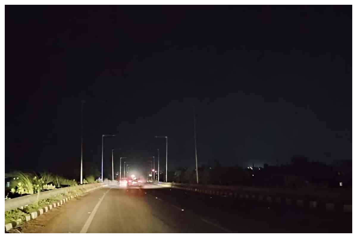 Muzaffarpur News: भनक लगते ही भागा तस्कर, मौके से 40 लीटर विदेशी शराब बरामद