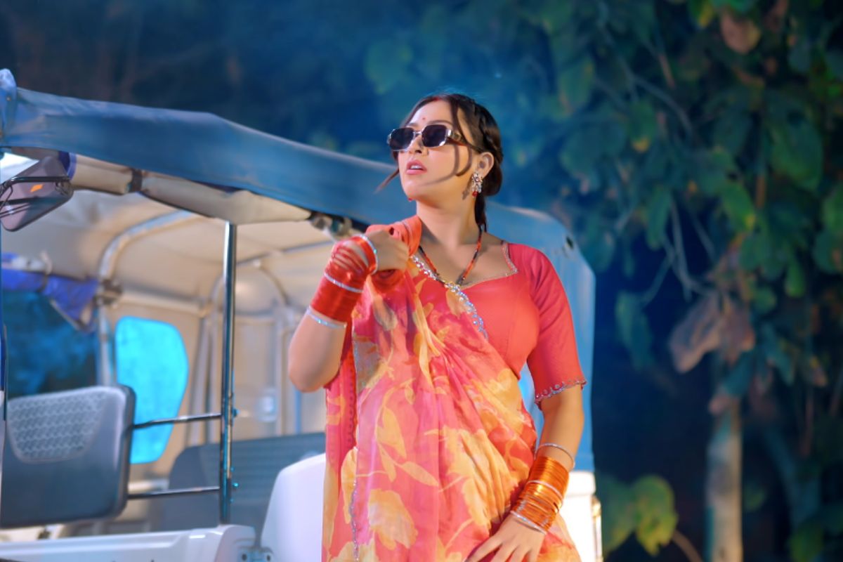 सृष्टि भारती का नया गाना ‘पिया बऊरहवा’ रिलीज, सपना चौहान के ठुमकों ने मचाया धमाल