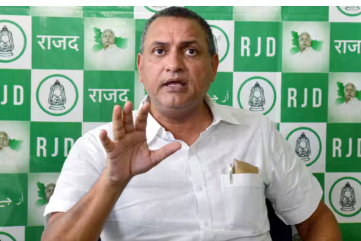 राम मंदिर में चोरी के वीडियो और फुटेज डिलीट होने पर क्यों नहीं हुई FIR: RJD एमपी सुधाकर सिंह का सीएम योगी पर वार