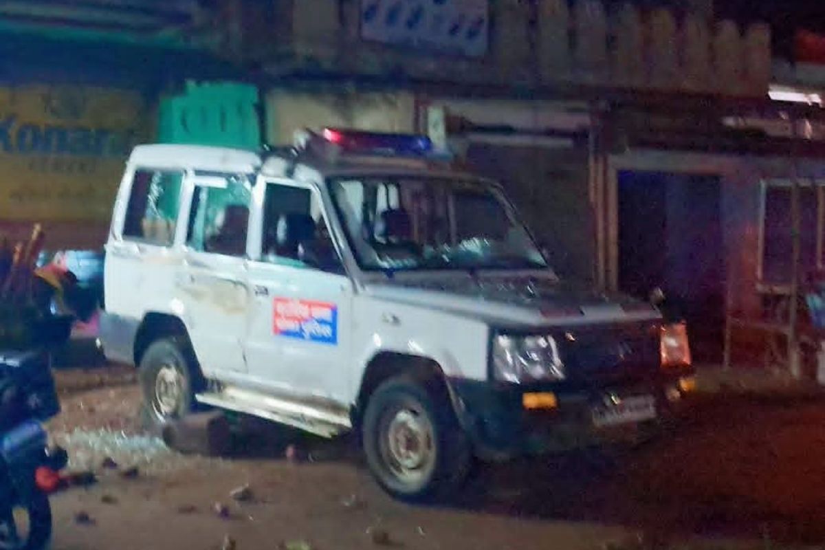 कटोरिया के राधानगर उपद्रव पर पुलिस सख्त, आगजनी व तोड़फोड़ करनेवालों पर दर्ज होगी प्राथमिकी