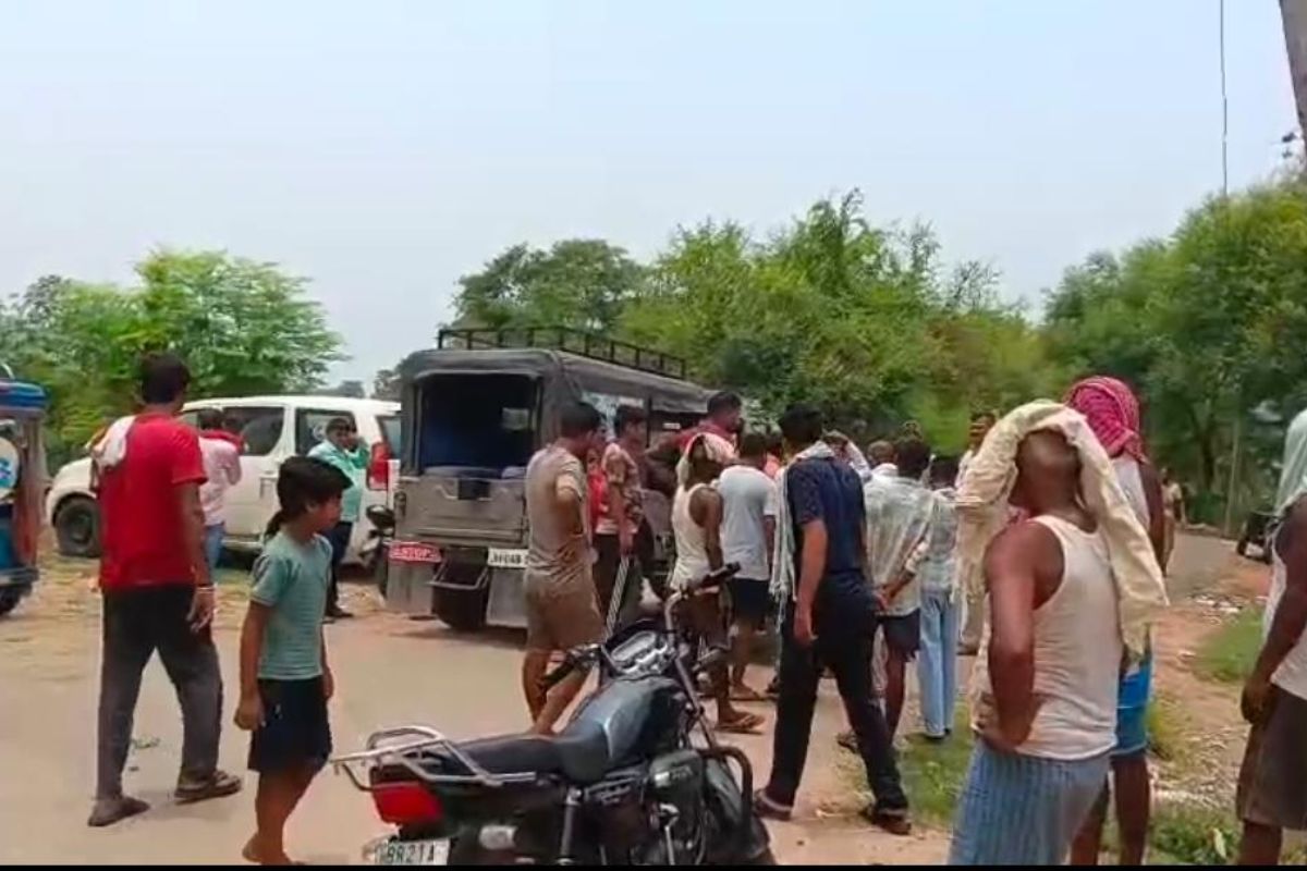 खेत जाने के दौरान करंट की चपेट में आए किसान, मौके पर मौत, गांव में शोक की लहर
