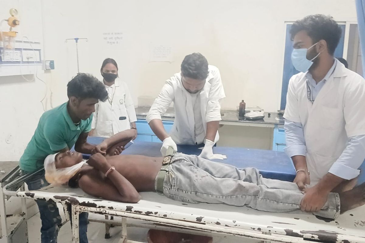 सीवान में दर्दनाक हादसा, बहन के अस्पताल का बिल चुकाने जा रहे 12 साल के मासूम को ट्रक ने कुचला