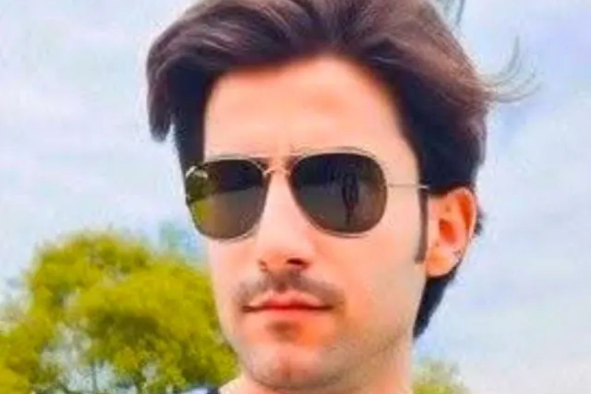 भरत भूषण तिवारी एनकाउंटर विवाद: बलिया में सैकड़ों युवाओं का विरोध प्रदर्शन, निष्पक्ष जांच की मांग तेज