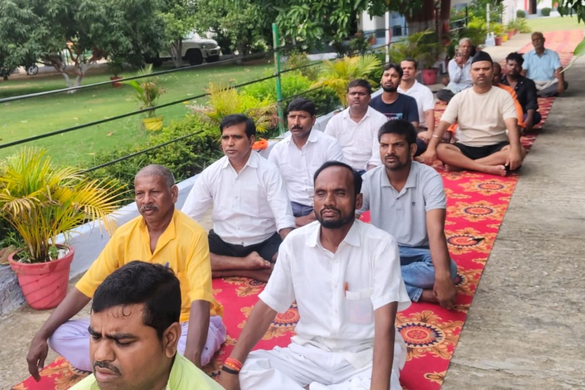 अंतर्राष्ट्रीय योग दिवस 2026: शाहपुर में सैकड़ों लोगों ने किया योगाभ्यास, स्वस्थ जीवन का लिया संकल्प